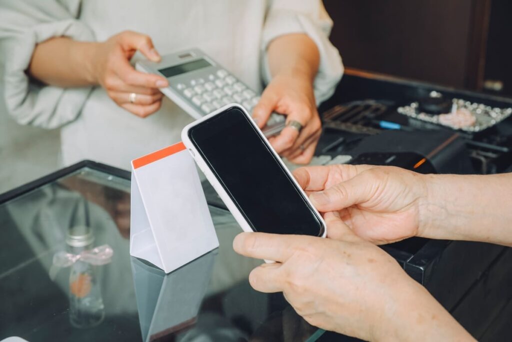 dポイント 貯め方 コンビニ